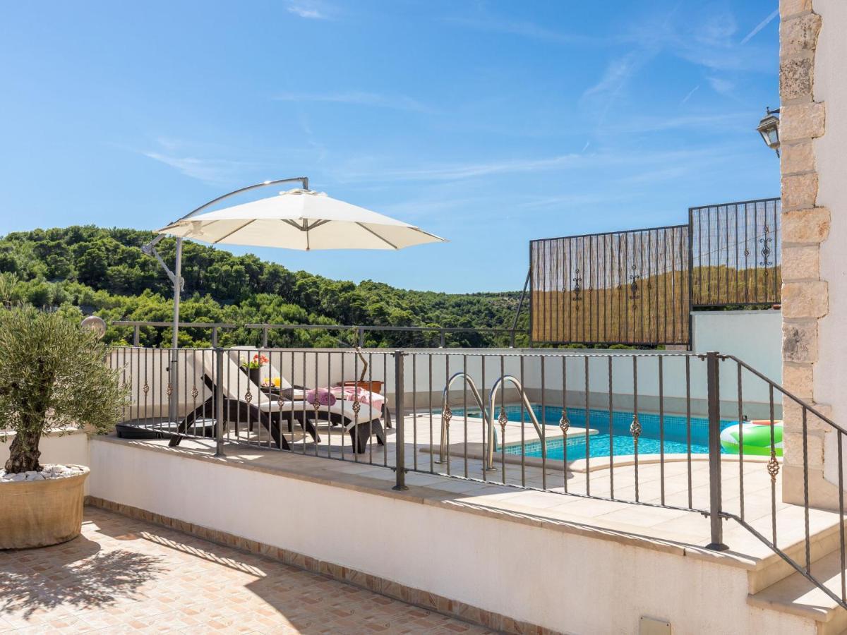 Luxurious Villa In Selca With Pool 외부 사진