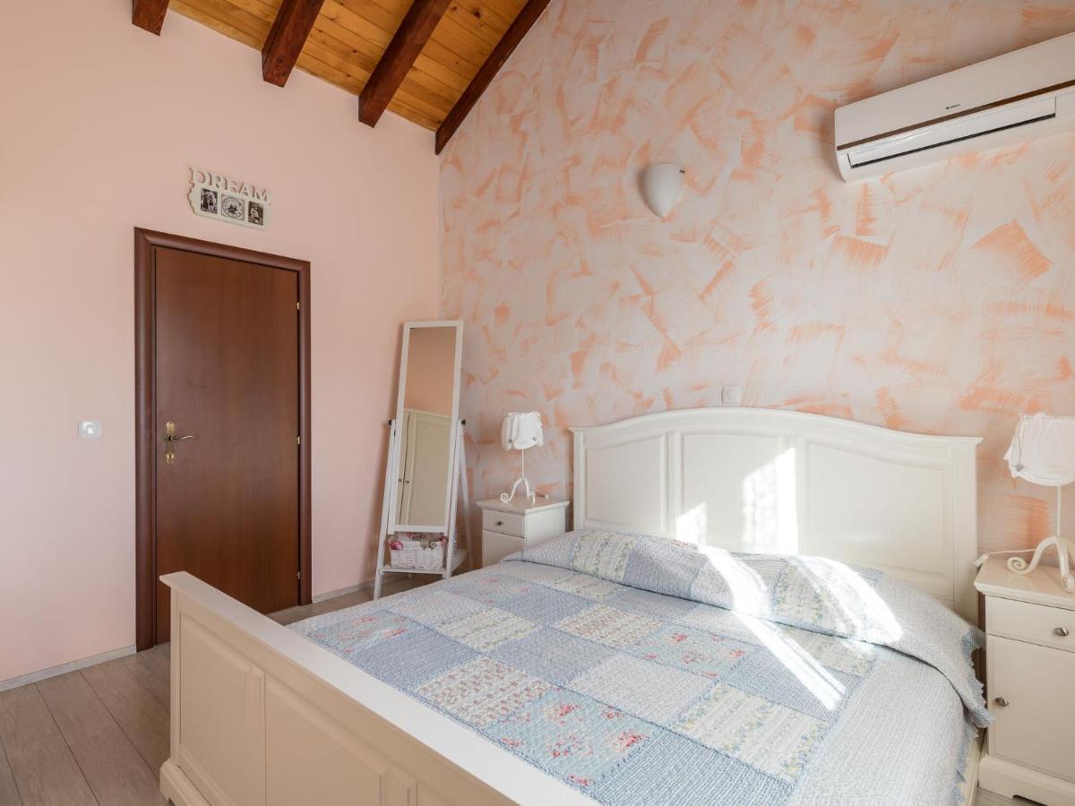 Luxurious Villa In Selca With Pool 외부 사진